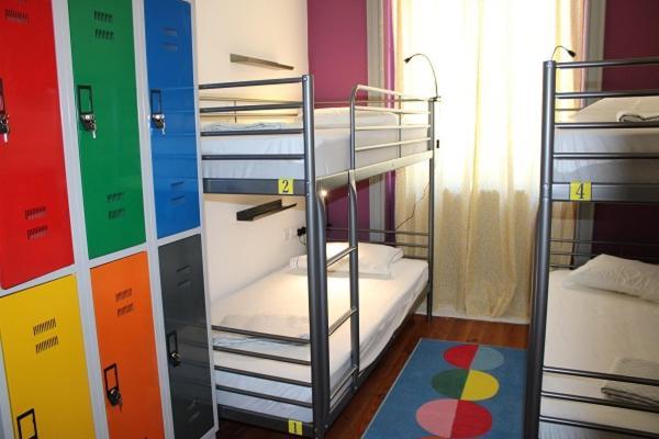 By Doors Hostel Порто Екстериор снимка